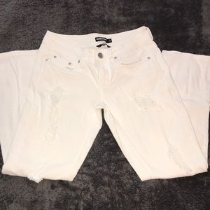 💟 White Low Rise Jeans